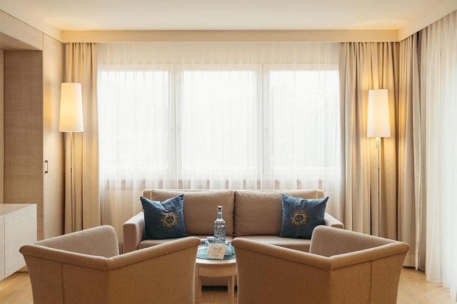 Strandhotel Am Weissensee Exterior photo