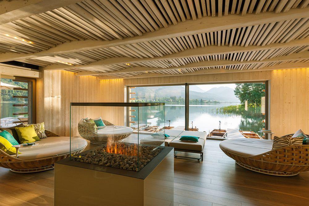 Strandhotel Am Weissensee Exterior photo